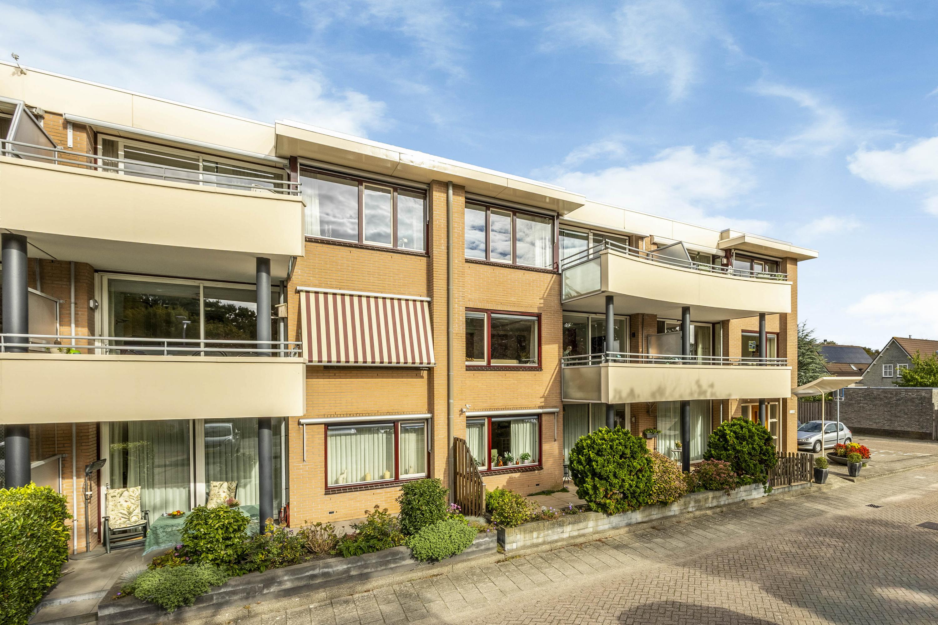 Hoefbladstraat 25 , 2153 EX Nieuw-vennep 12